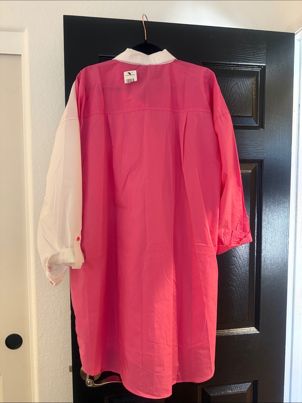 Love Two-Tone Hot Pink and White Relaxed Button-Up Tunic - Picture 4 of 4